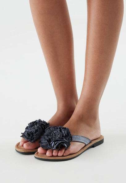 Women's Slippers 33.517 Black