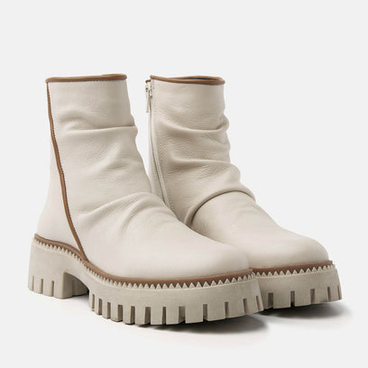Women's Boots 85.614 Off-White