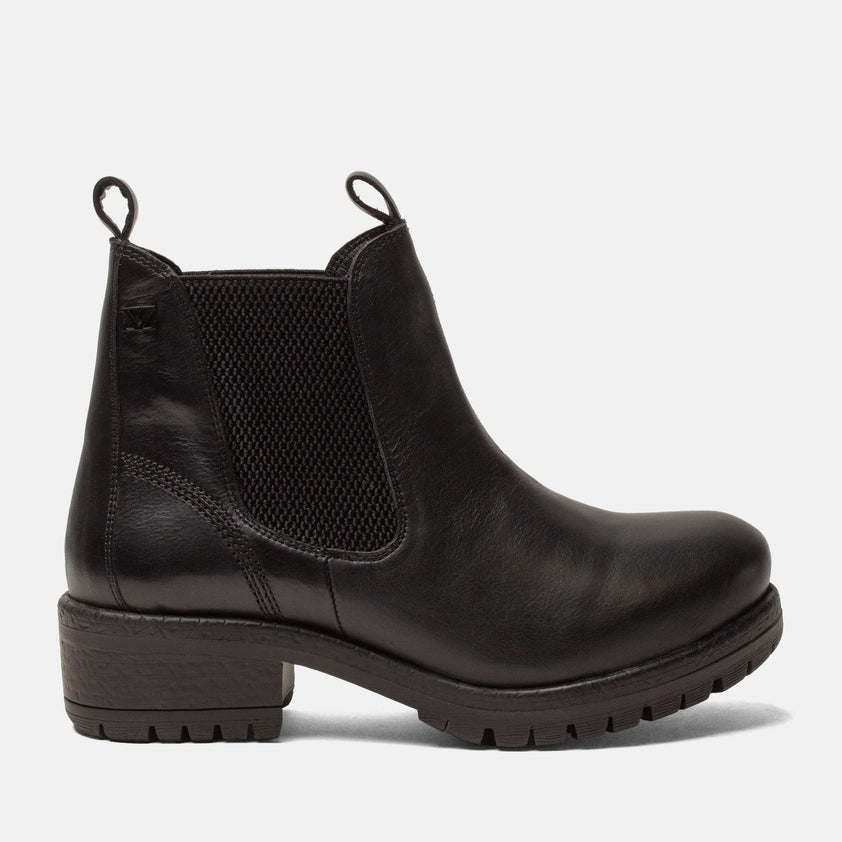 Lia Women's Leather Chelsea Boots Black